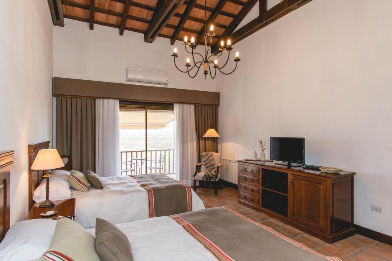 Guachipas Hotel Boutique & Golf Екстериор снимка